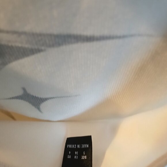 White Cream Color  Graphic Tank Top - Picture 5 of 7